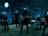 Foo Fighters випустили нове нове відео та космічний спосіб його перегляду. І ще — слухайте новий альбом команди, що був представлений 15 серпня. Пісня Foo Fighters  - 'The Sky Is A Neighborhood' вже в ефірі Радіо Такт !!!