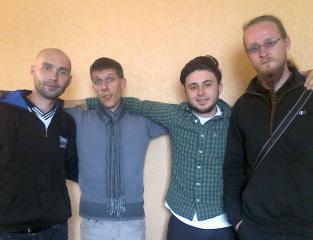 Тіло Копняка серед Антитіл