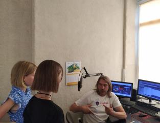 майбутні журналісти на екскурсії