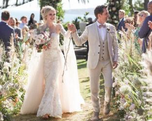 Лідер гурту Muse одружився на американській моделі