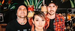 Eyes Set To Kill та Говард Джонс представили кліп до спільної пісні