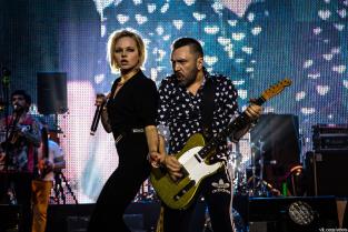 Путін і "чьотка патріотка" в новому відео гурту "Ленінград"