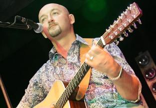 У Києві відбувся концерт Олексія Мочанова та його групи "CountryAnApolice" 