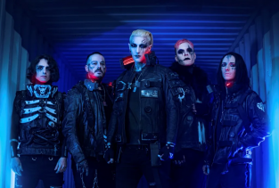 Motionless In White анонсують новий альбом випустивши головний сингл з Корі Тейлором Motionless In White анонсують новий альбом випустивши головний сингл з Корі Тейлором