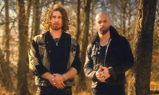 NOTHING MORE представили нову версію пісні «FREEFALL» з Крісом Дотрі