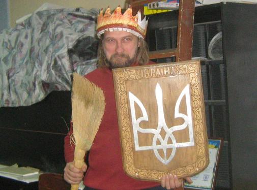 Квітень надихає програмний відділ на роботу