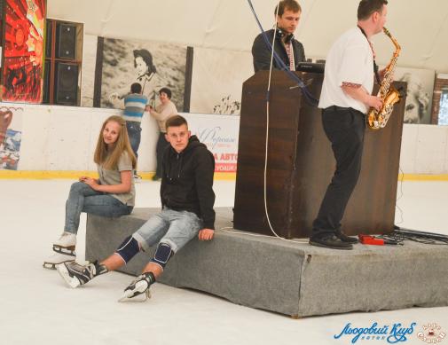 Вдячні слухачі.