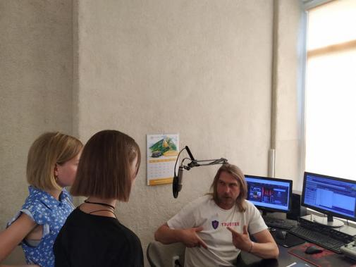 майбутні журналісти на екскурсії