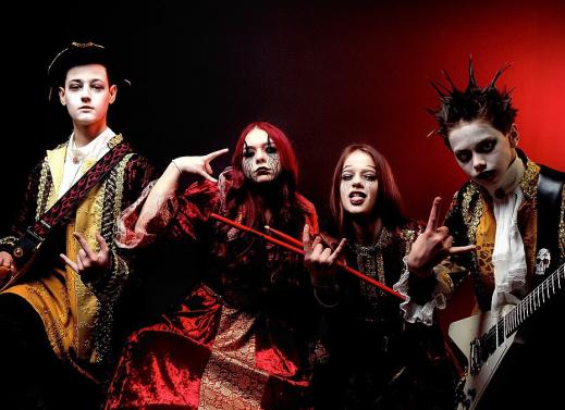 Перший авторський альбом від Contra Bass